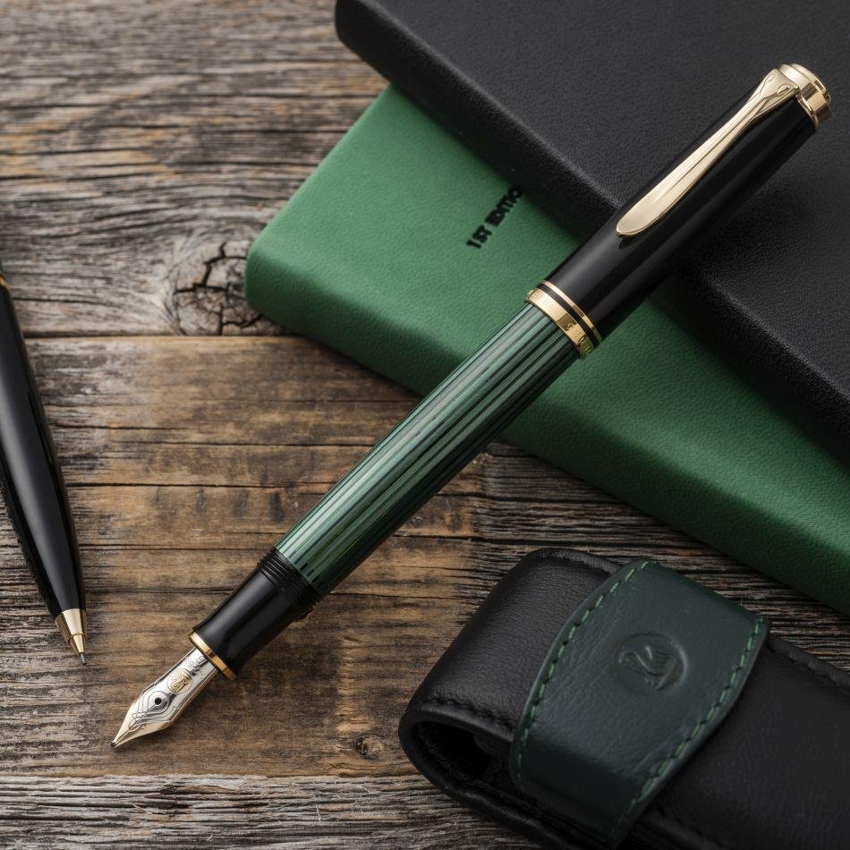 Pelikan Souveran M400 Fountain Pen - Green Striated - Pelikan Pens Online Shop