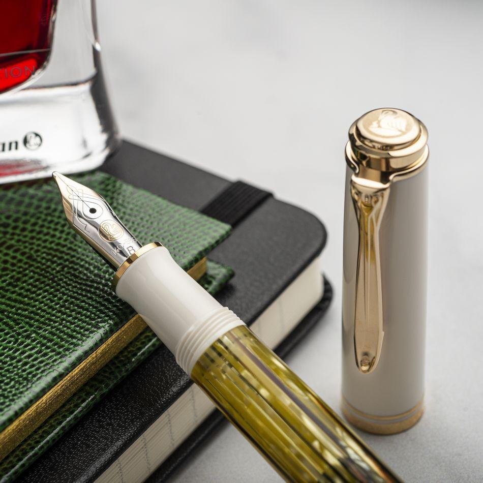 Pelikan Souveran M400 White Tortoiseshell Fountain Pen - Pelikan Pens Online Shop