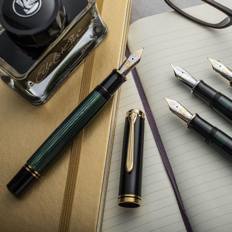Pelikan Souverän K400 balpen zwart - De Groen BV Pelikan Souverän K400 balpen zwart - De Groen BV